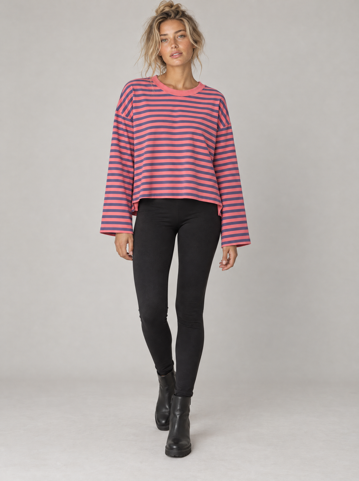 Ringelshirt Ella in Pink-Flieder – Try-on ganze Figur